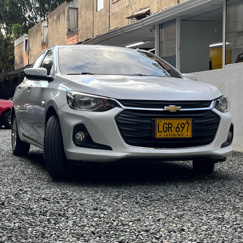 CHEVROLET ONIX LTZ TP 1.0CC 2023**: imagen 3
