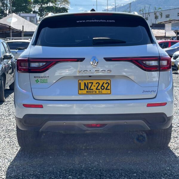 RENAULT KOLEOS ZEN TP 2.5CC 2023: imagen 7