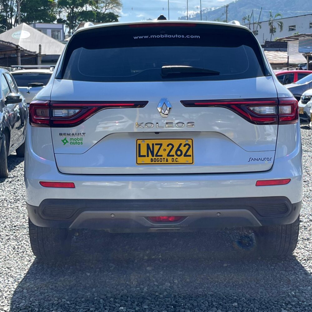RENAULT KOLEOS ZEN TP 2.5CC 2023: imagen 7