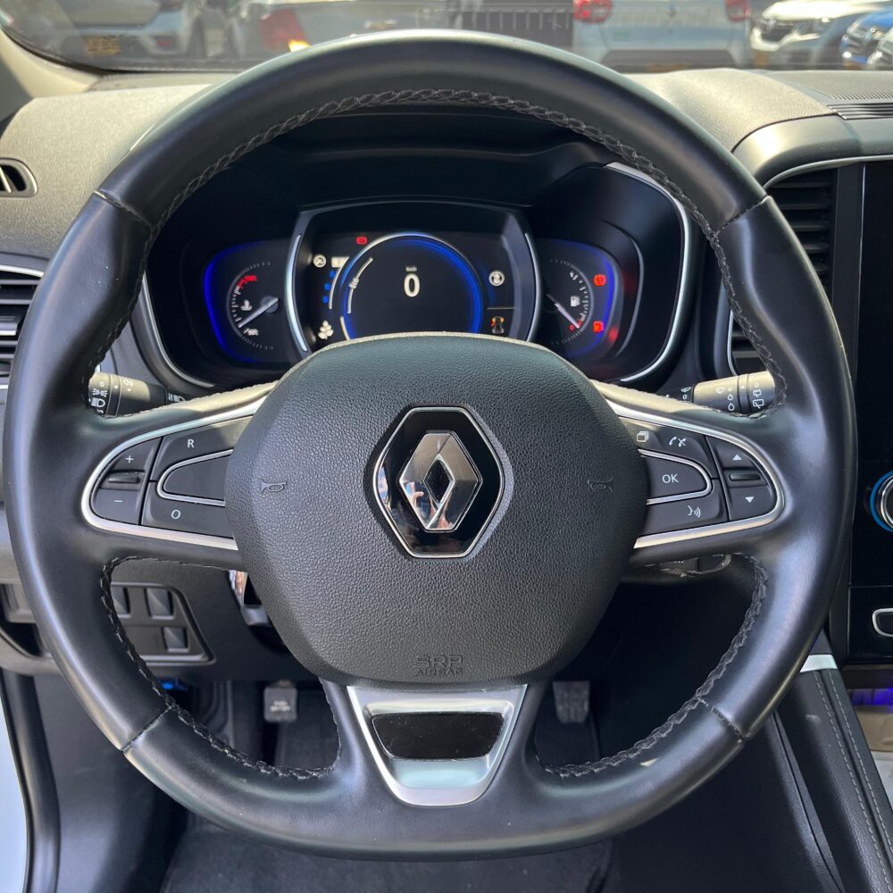 RENAULT KOLEOS ZEN TP 2.5CC 2023: imagen 11