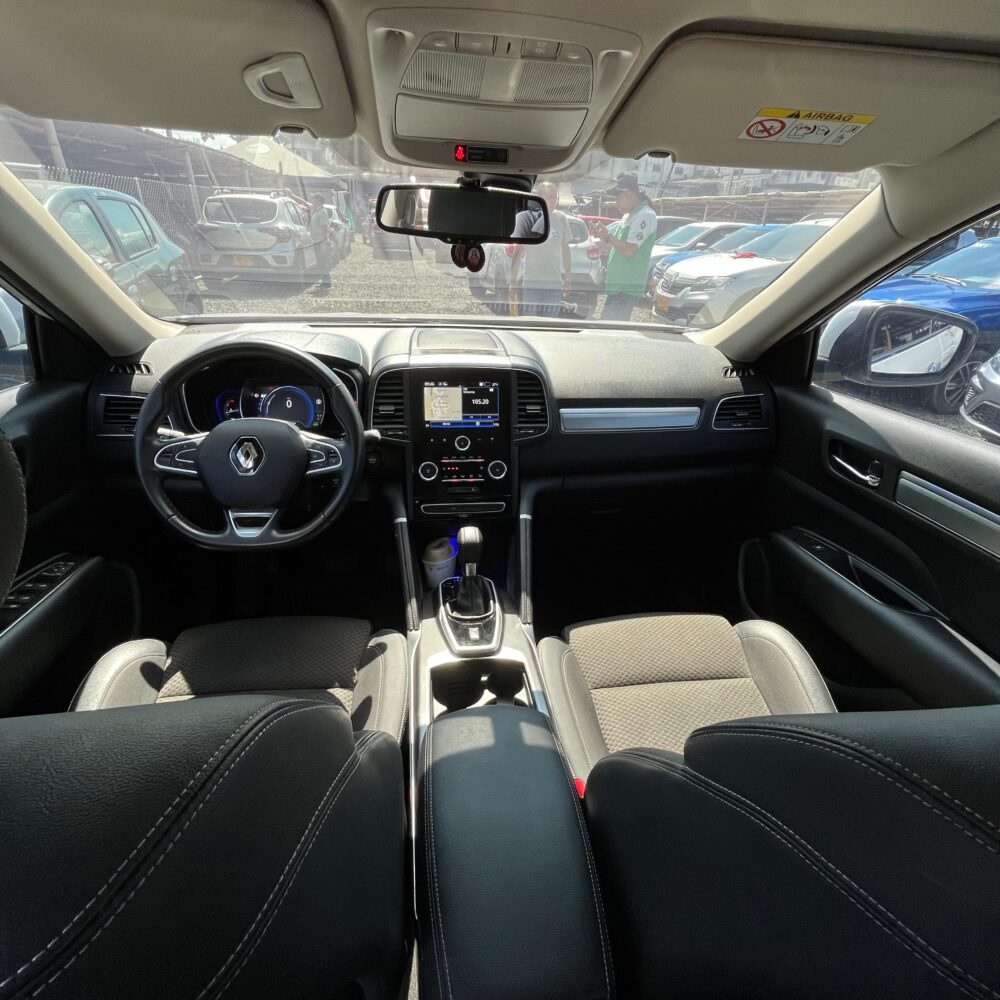 RENAULT KOLEOS ZEN TP 2.5CC 2023: imagen 15