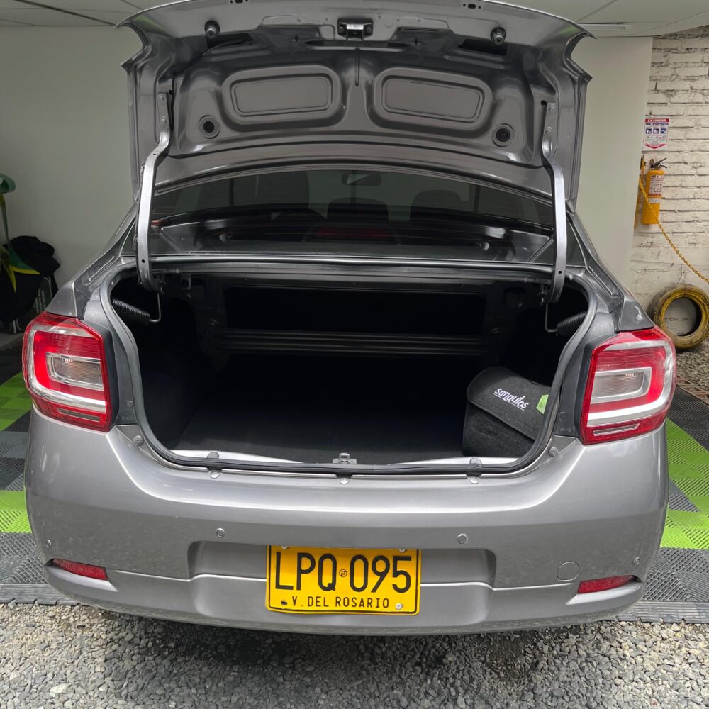 RENAULT LOGAN LIFE MT 1.6CC 2023 : imagen 19