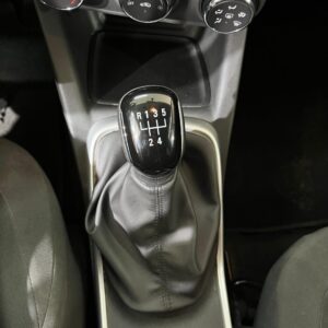 CHEVROLET TRACKERTURBO LT MT 1.2CC 2023: imagen 14
