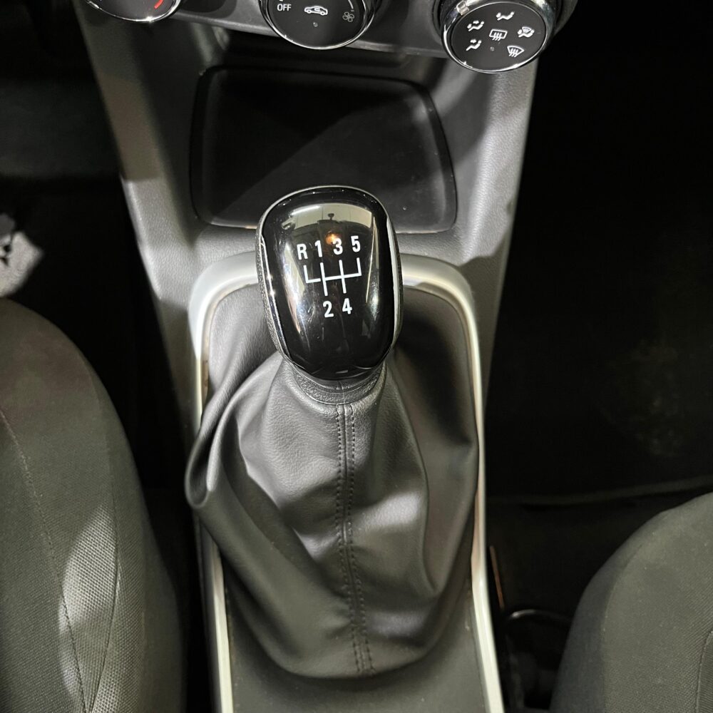 CHEVROLET TRACKERTURBO LT MT 1.2CC 2023: imagen 14