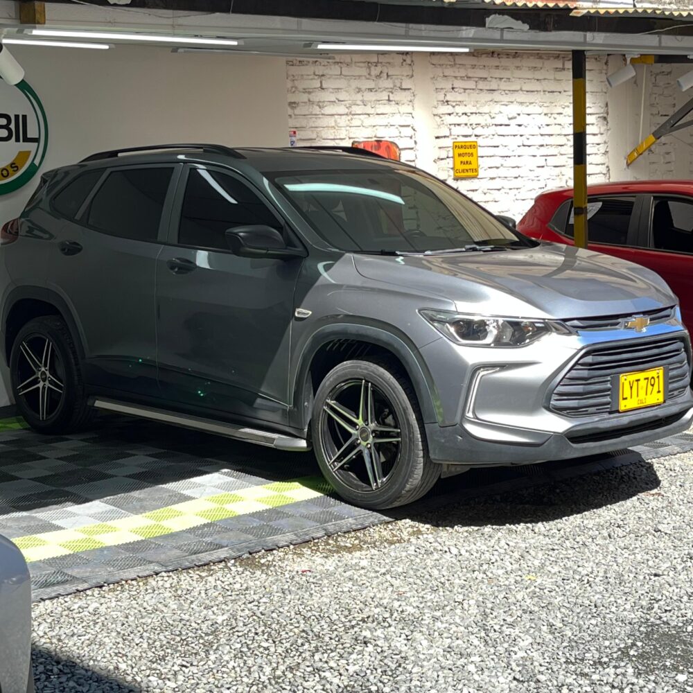 CHEVROLET TRACKERTURBO LT MT 1.2CC 2023: imagen 3