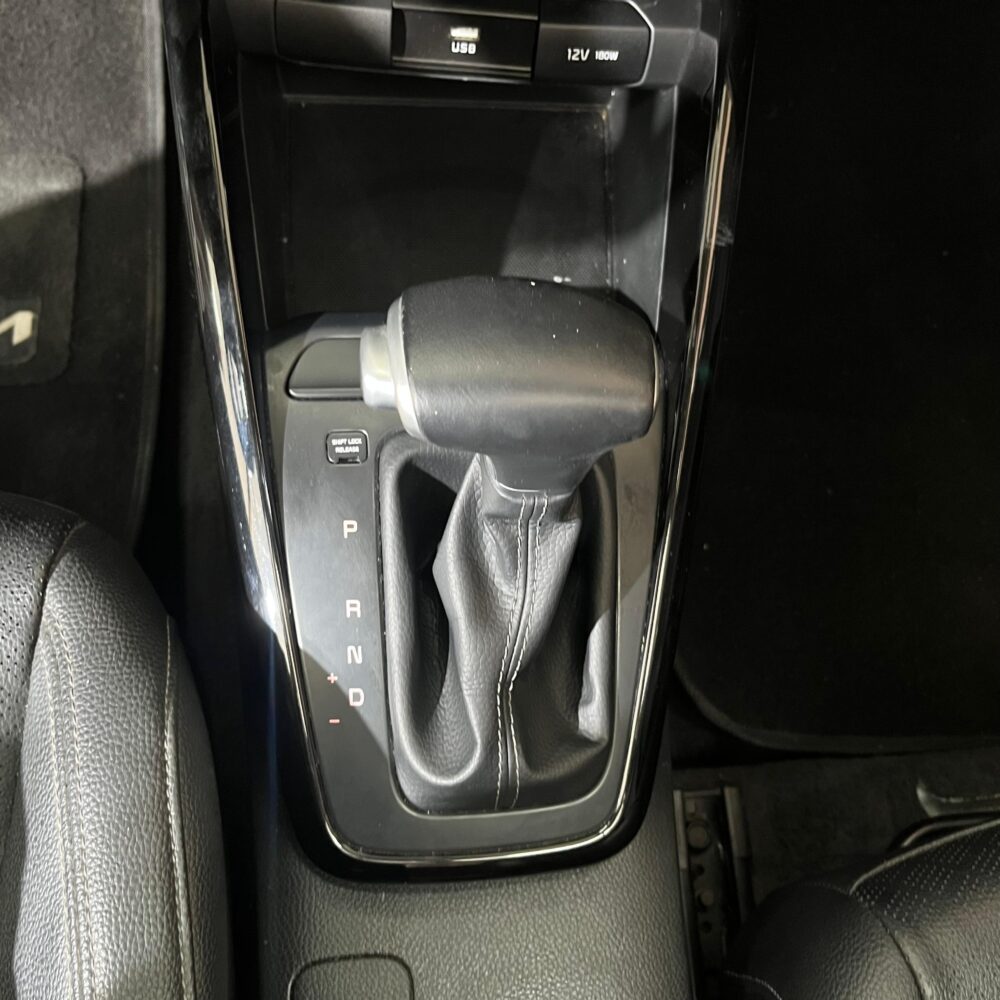 KIA RIO ZENITH TP 1.4CC 2024 : imagen 14
