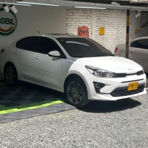 KIA RIO ZENITH TP 1.4CC 2024 : imagen 3