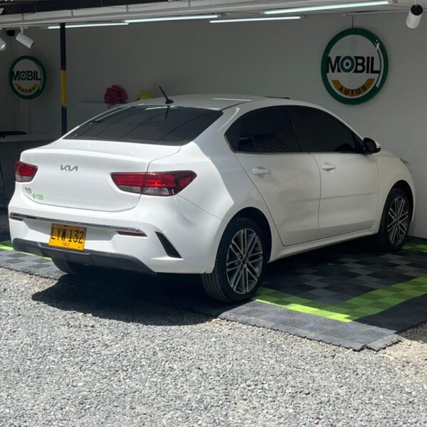 KIA RIO ZENITH TP 1.4CC 2024 : imagen 7