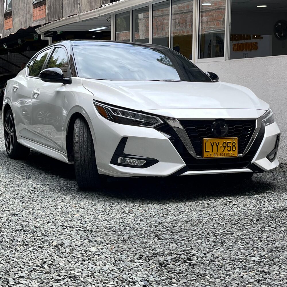 NISSAN SENTRA B18 SR TP 2.0CC 2024: imagen 3