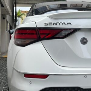 NISSAN SENTRA B18 SR TP 2.0CC 2024: imagen 8