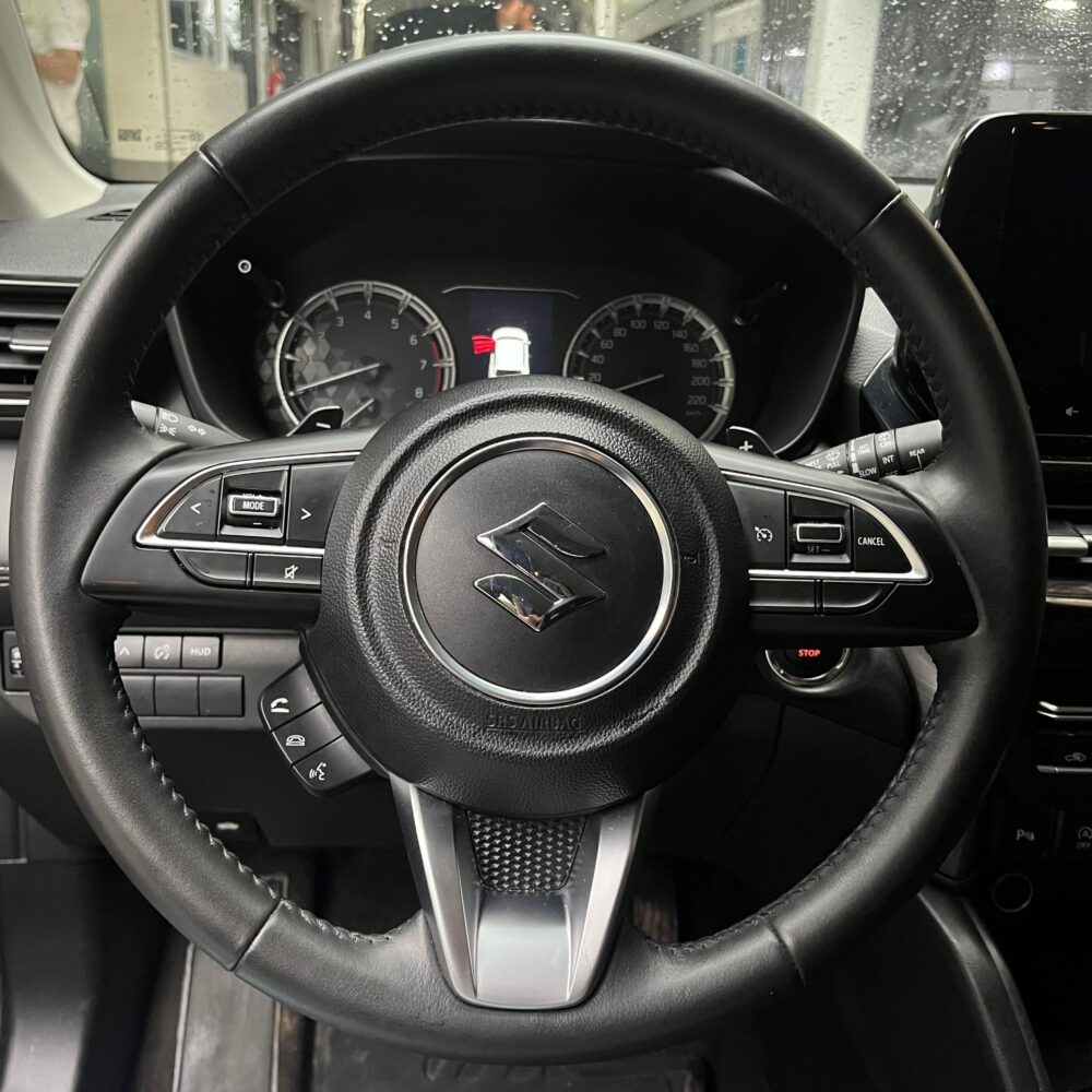 SUZUKI GRAND VITARA GLX HYBRID AT 1.5CC 4X2 2023**: imagen 11