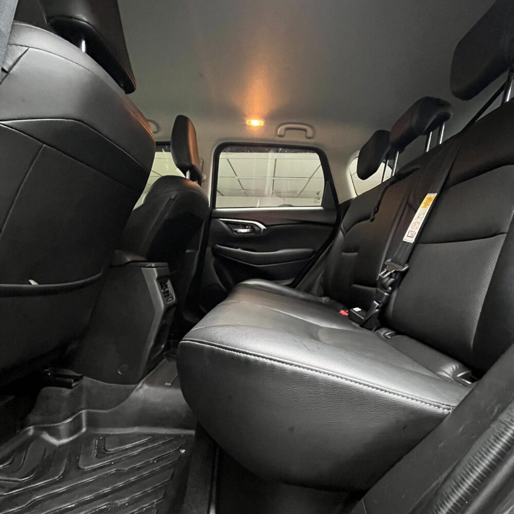 SUZUKI GRAND VITARA GLX HYBRID AT 1.5CC 4X2 2023**: imagen 17