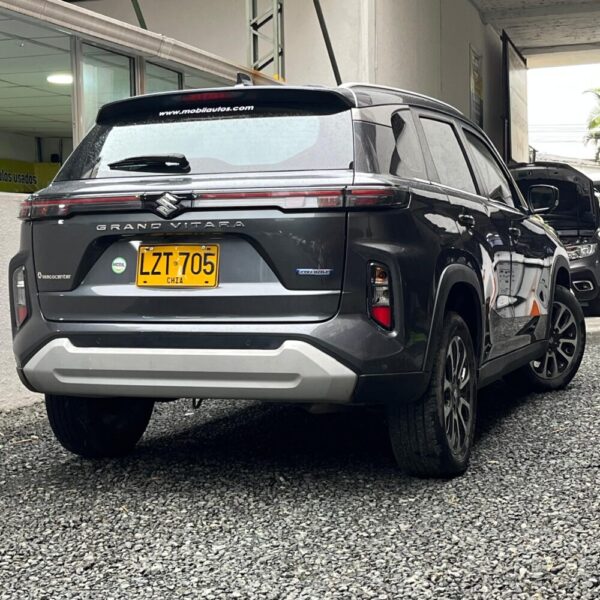 SUZUKI GRAND VITARA GLX HYBRID AT 1.5CC 4X2 2023**: imagen 7