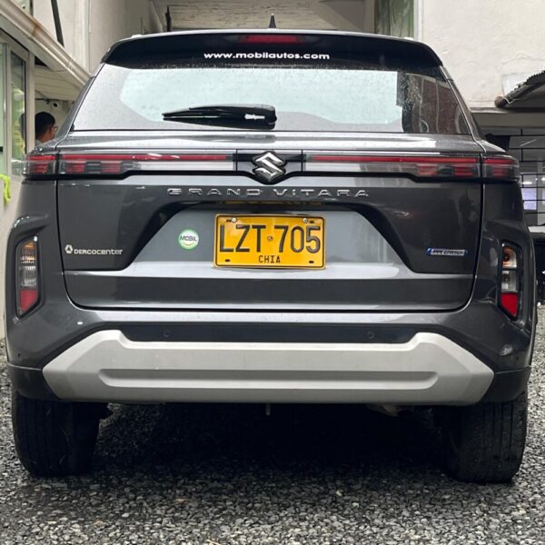 SUZUKI GRAND VITARA GLX HYBRID AT 1.5CC 4X2 2023**: imagen 6