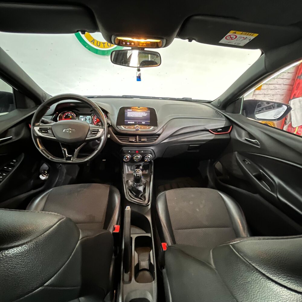 CHEVROLET ONIX RS MT 1.0 TURBO 2021**: imagen 16