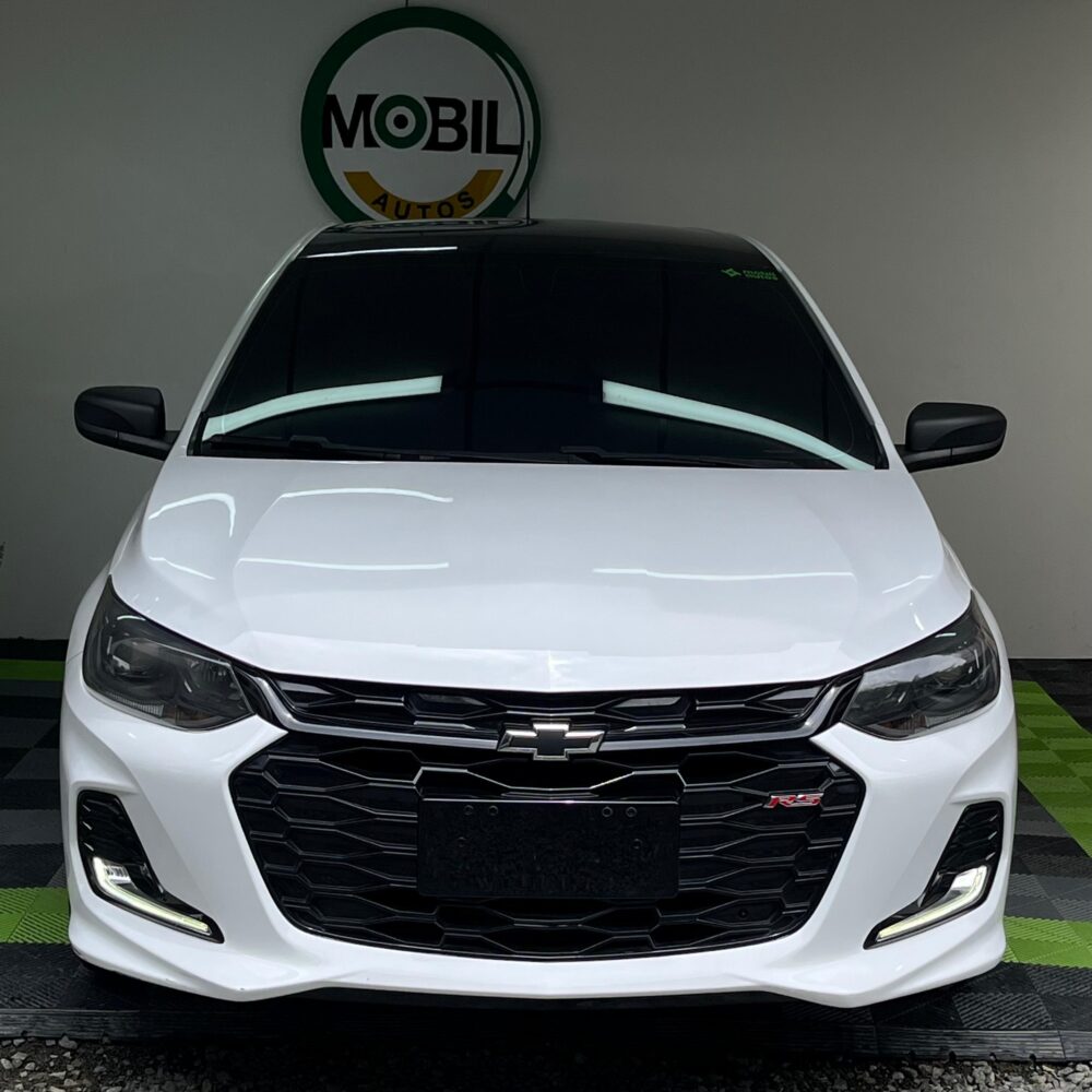 CHEVROLET ONIX RS MT 1.0 TURBO 2021**: imagen 2