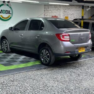 RENAULT LOGAN INTENS MT 1.6CC 2025: imagen 9
