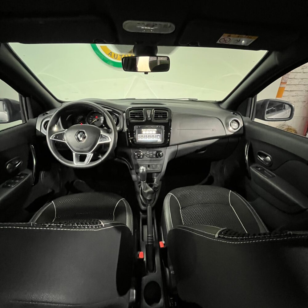 RENAULT LOGAN INTENS MT 1.6CC 2025: imagen 16