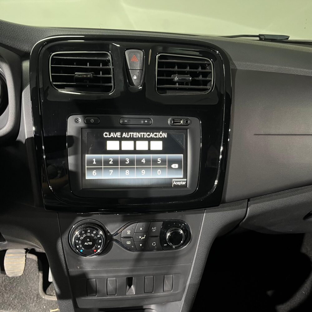 RENAULT LOGAN INTENS MT 1.6CC 2025: imagen 13