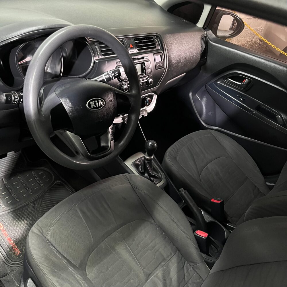 KIA RIO SPICE 1.2 MT 1.2CC 2015: imagen 15