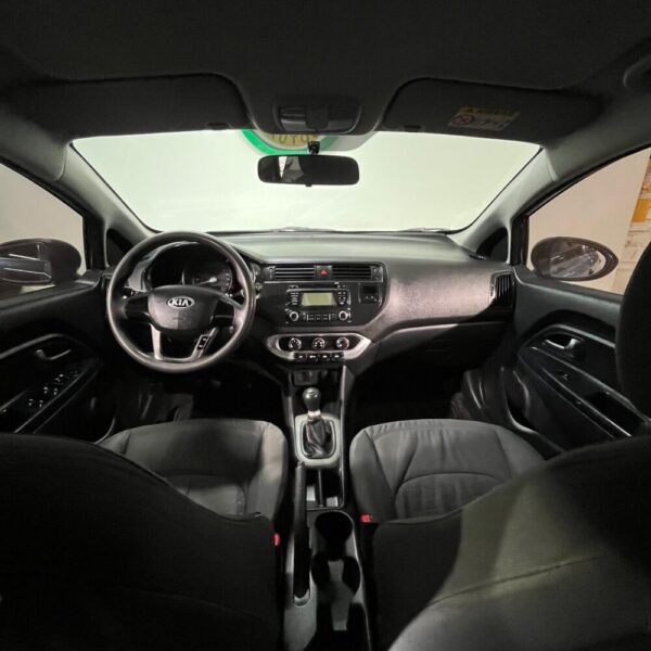 KIA RIO SPICE 1.2 MT 1.2CC 2015: imagen 16
