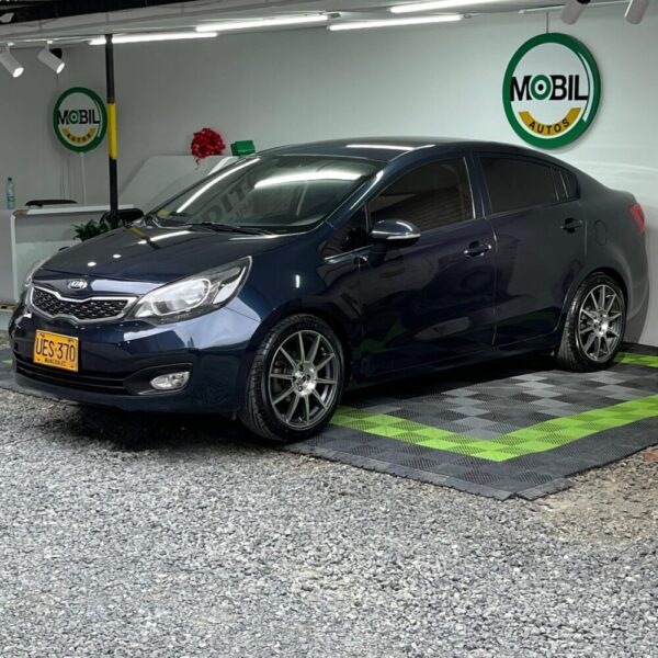 KIA RIO SPICE 1.2 MT 1.2CC 2015: imagen 1