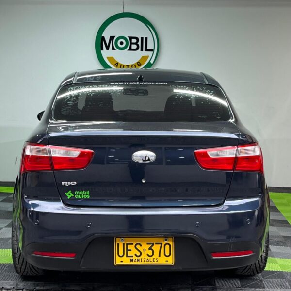 KIA RIO SPICE 1.2 MT 1.2CC 2015: imagen 8