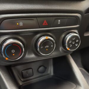 CHEVROLET TRACKER LS MT 1.2CC T 4X2 2022**: imagen 12