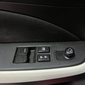 SUZUKI SWIFT HYBRID MT 1.2CC 2023: imagen 11