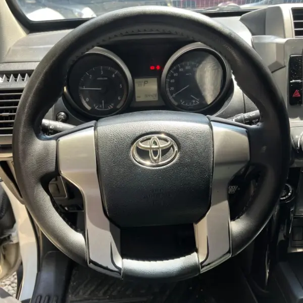 TOYOTA PRADO TX BLINDAJE 2 TP 3.0CC 2015