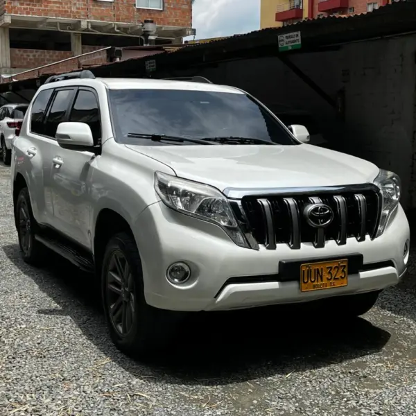 TOYOTA PRADO TX BLINDAJE 2 TP 3.0CC 2015