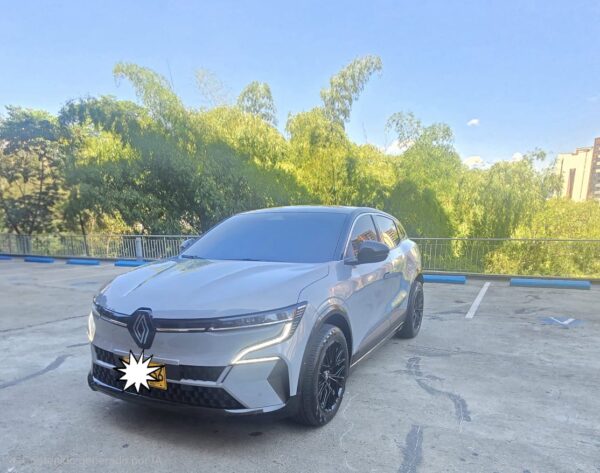 RENAULT MEGANE E-TECH AT 4X2 2025**