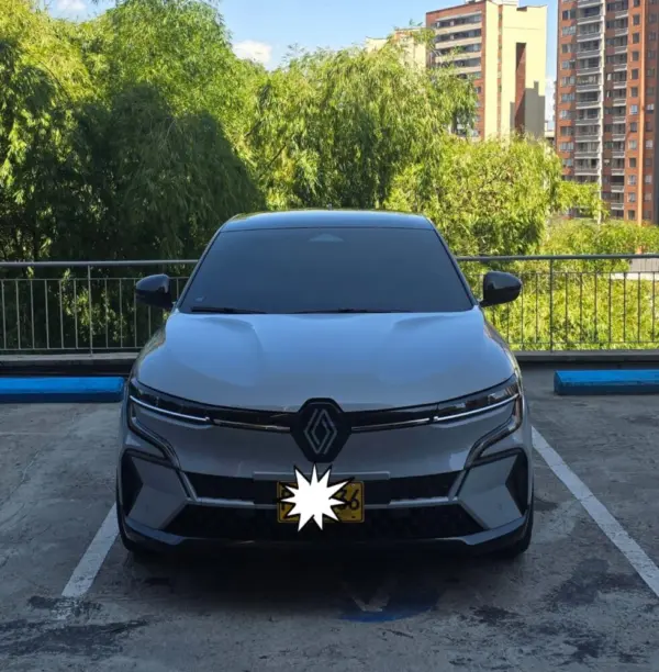 RENAULT MEGANE E-TECH AT 4X2 2025**