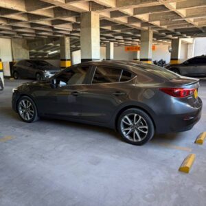 MAZDA 3 TOURING MT 2.0CC 2019: imagen 5