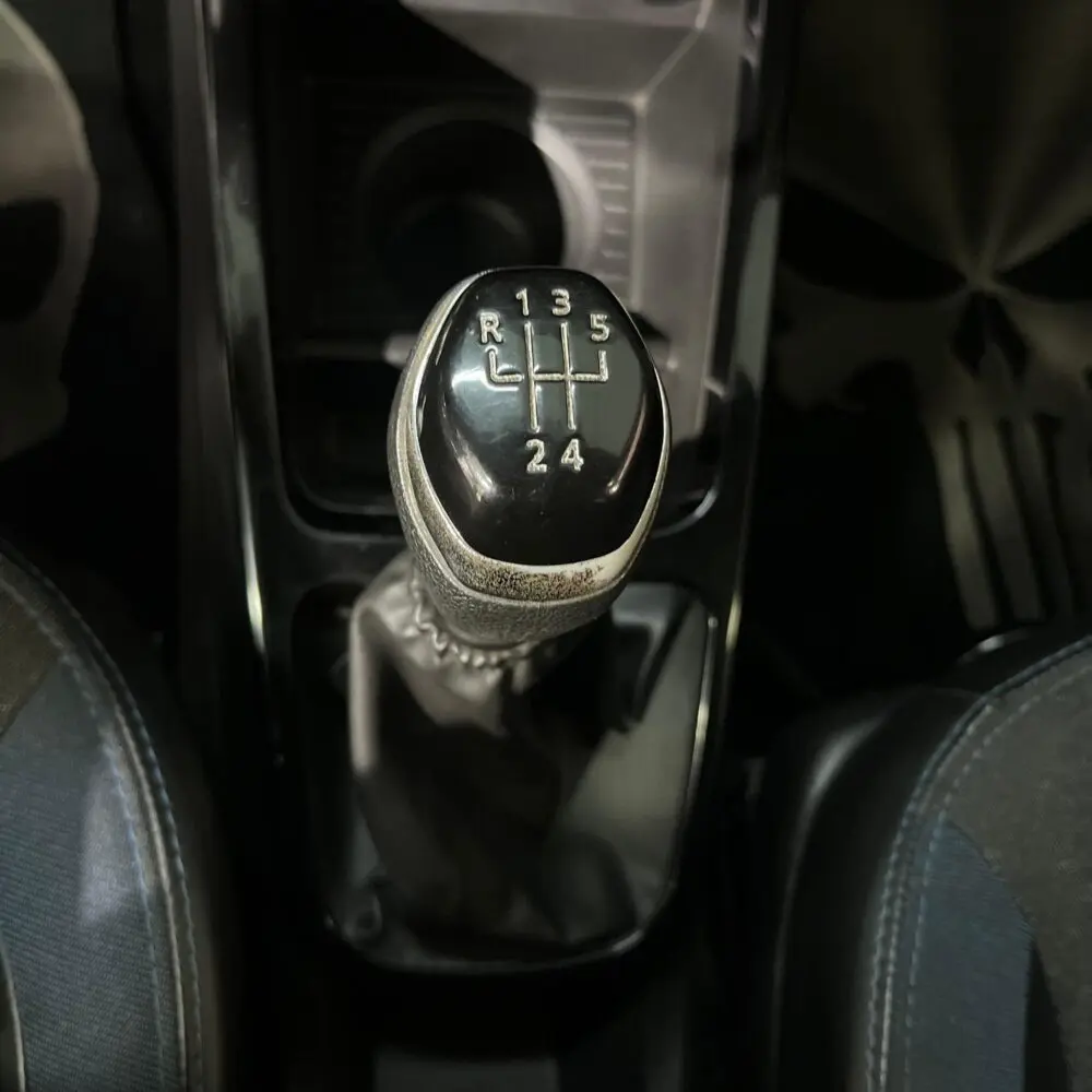 RENAULT KWID ICONIC MT 1.0CC 2023**: imagen 10