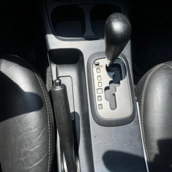 TOYOTA FORTUNER 2.7L AT 2.7CC 4X2 2015