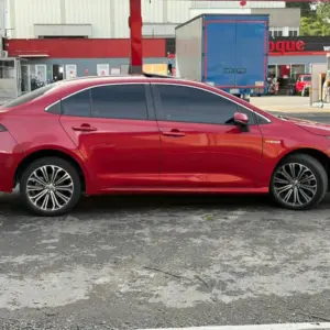 TOYOTA COROLLA SE-G HYBRID TP 1.8CC 2023: imagen 5