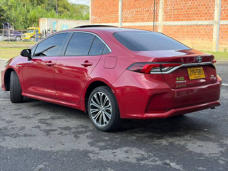 TOYOTA COROLLA SE-G HYBRID TP 1.8CC 2023: imagen 9
