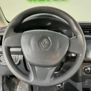 RENAULT LOGAN LIFE AT 1.6CC 2019: imagen 12