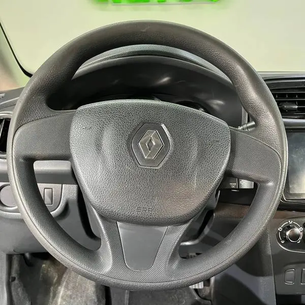 RENAULT LOGAN LIFE AT 1.6CC 2019