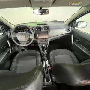 RENAULT LOGAN LIFE AT 1.6CC 2019: imagen 16