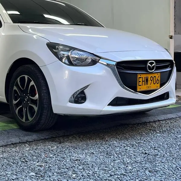 MAZDA 2 TOURING AT 1.5CC  2018
