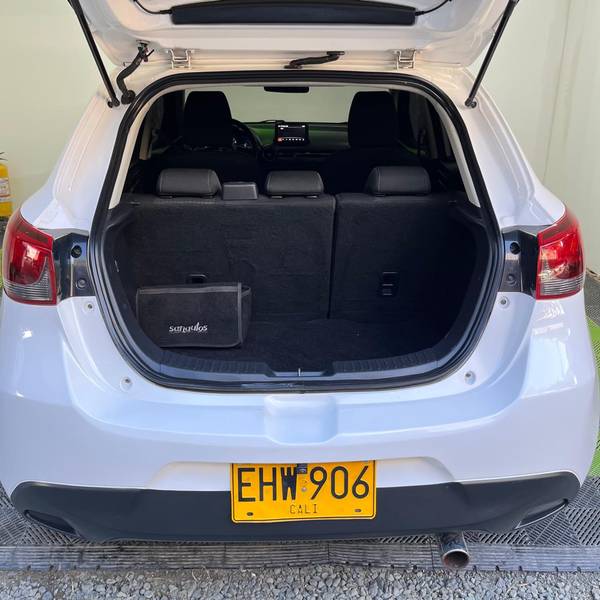 MAZDA 2 TOURING AT 1.5CC  2018