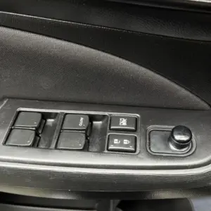 SUZUKI SWIFT DZIRE MT 1.2CC 2019: imagen 10