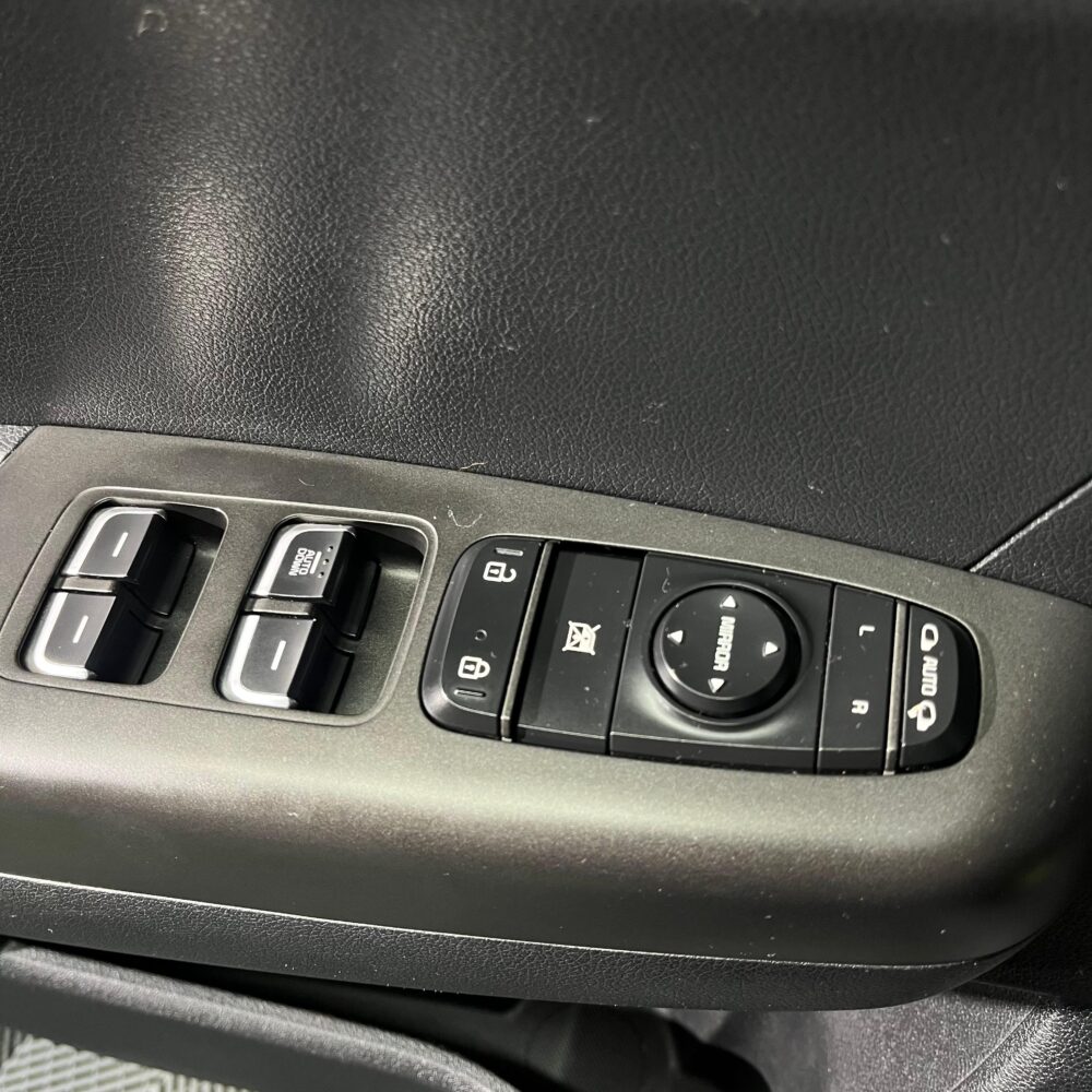 KIA SPORTAGE VIBRANT HYBRID TP 1.6CC 4X2 2020: imagen 10
