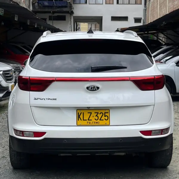 KIA SPORTAGE EMOTION MT 2.0CC 2018