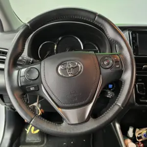 TOYOTA YARIS XLS TP 1.5CC 2023**: imagen 12