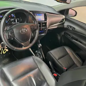 TOYOTA YARIS XLS TP 1.5CC 2023**: imagen 15