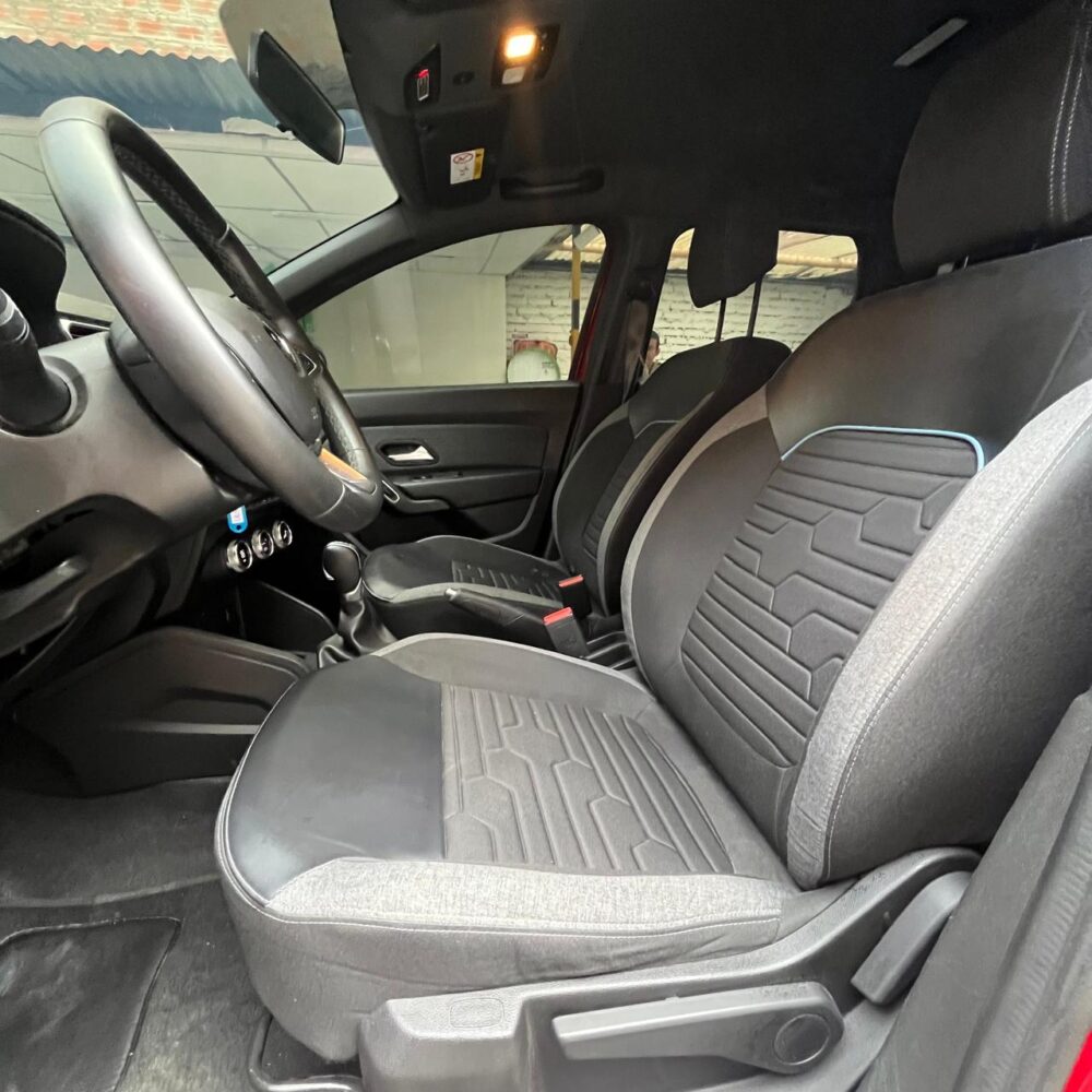 RENAULT DUSTER INTENS TP 1.3CC T 4X2 2023: imagen 17
