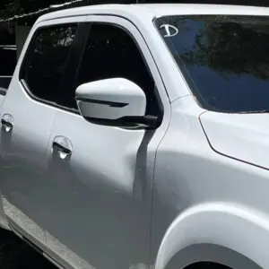 NISSAN FRONTIER XE MT 2.5CC 4X4 2023: imagen 4
